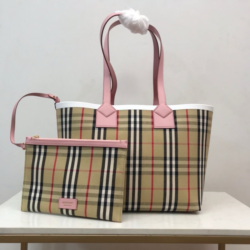 B**rry shopping bags